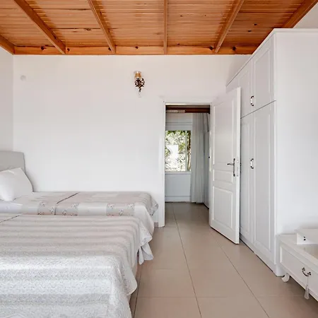 Yali Evi Apartment Marmara Adasi