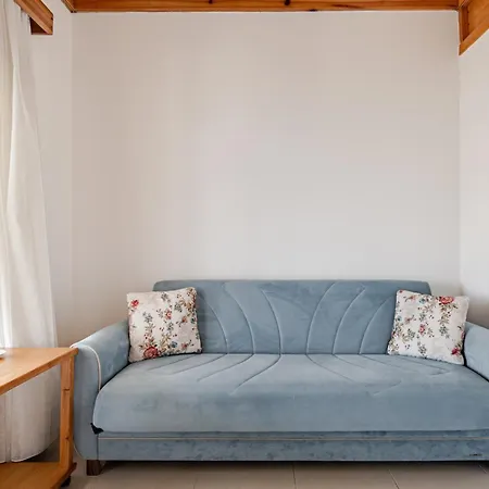 Yali Evi Apartment