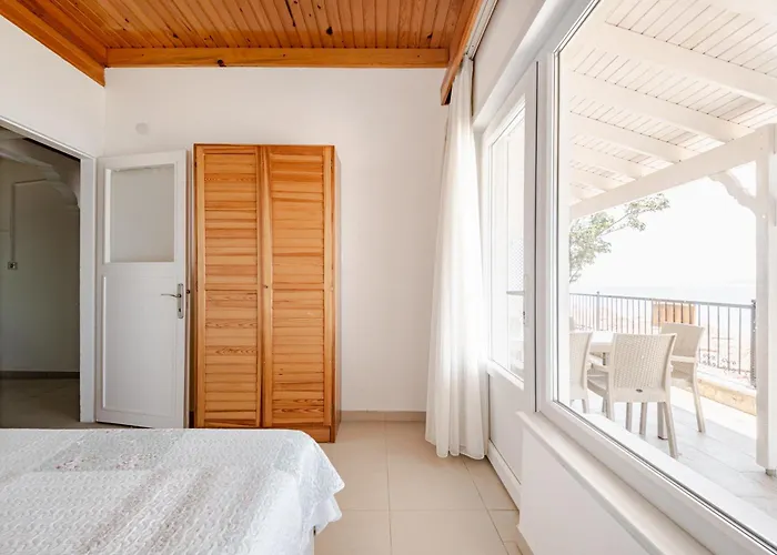 Yali Evi Appartement